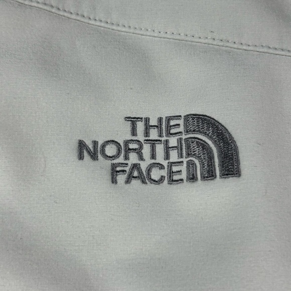 Woman’s the north face lined jacket - Picture 5 of 5